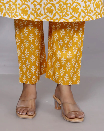 Yellow Mul Cotton jaipuri Kurta Pant Set with Dupatta-800090