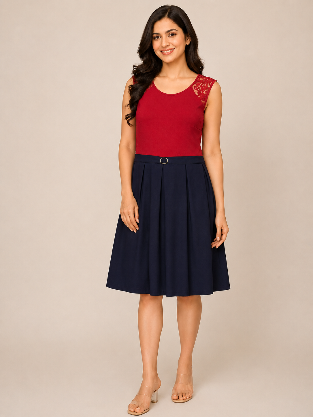 Sleeveless pleated dress