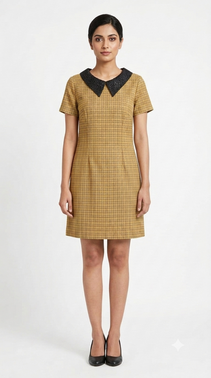 Retro-Inspired Plaid Collared Shift