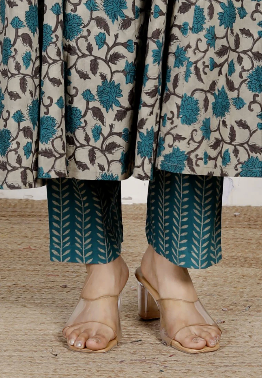 Blue Cotton Anarkali Kurta Pant Set with Dupatta-250133