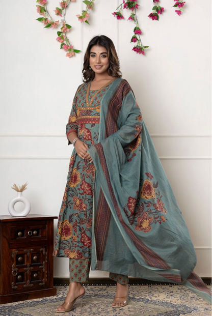 Green Cotton Anarkali Kurta Pant Set with Dupatta-250134