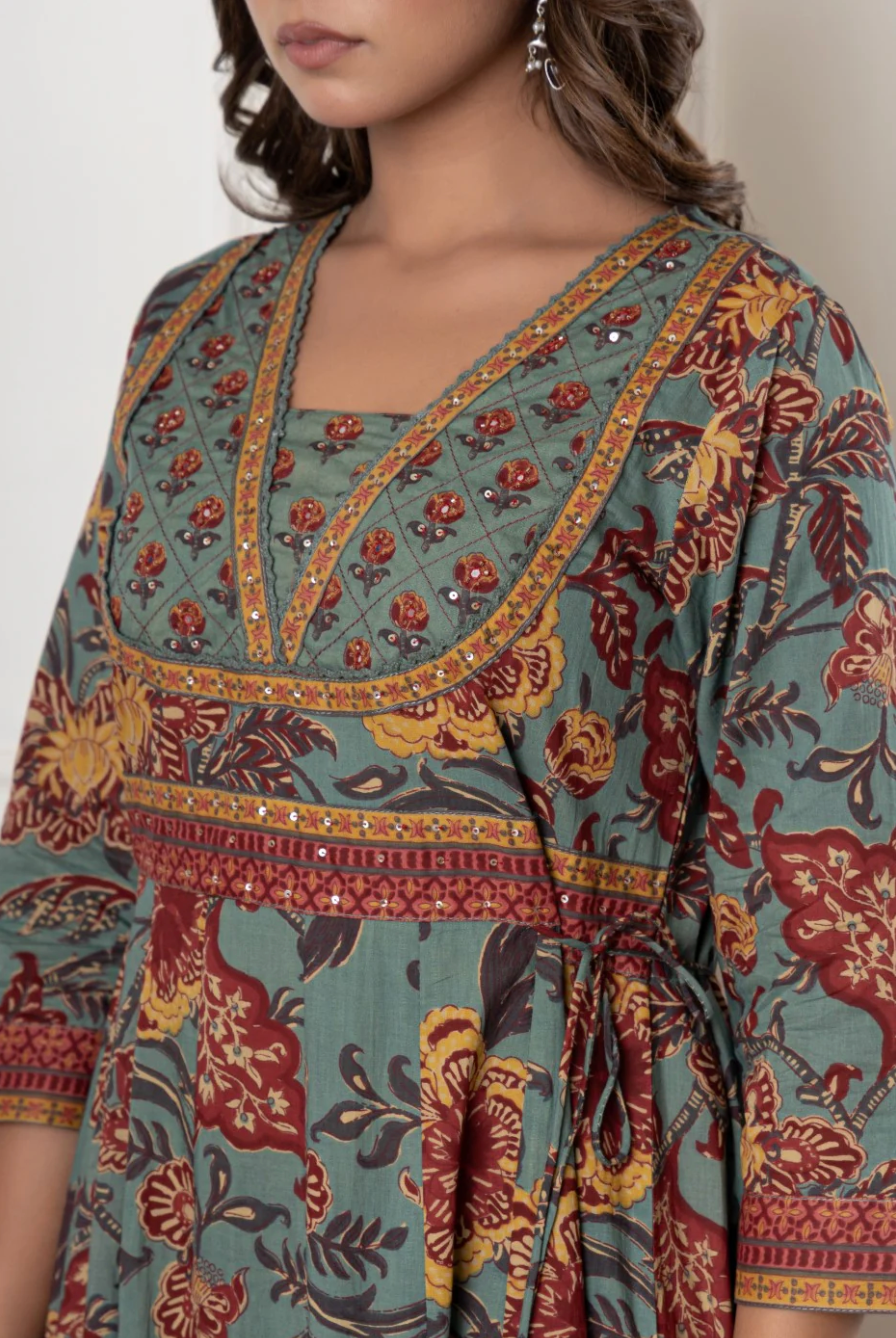 Green Cotton Anarkali Kurta Pant Set with Dupatta-250134