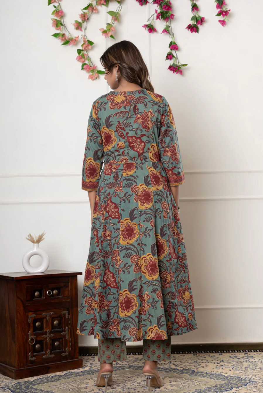 Green Cotton Anarkali Kurta Pant Set with Dupatta-250134